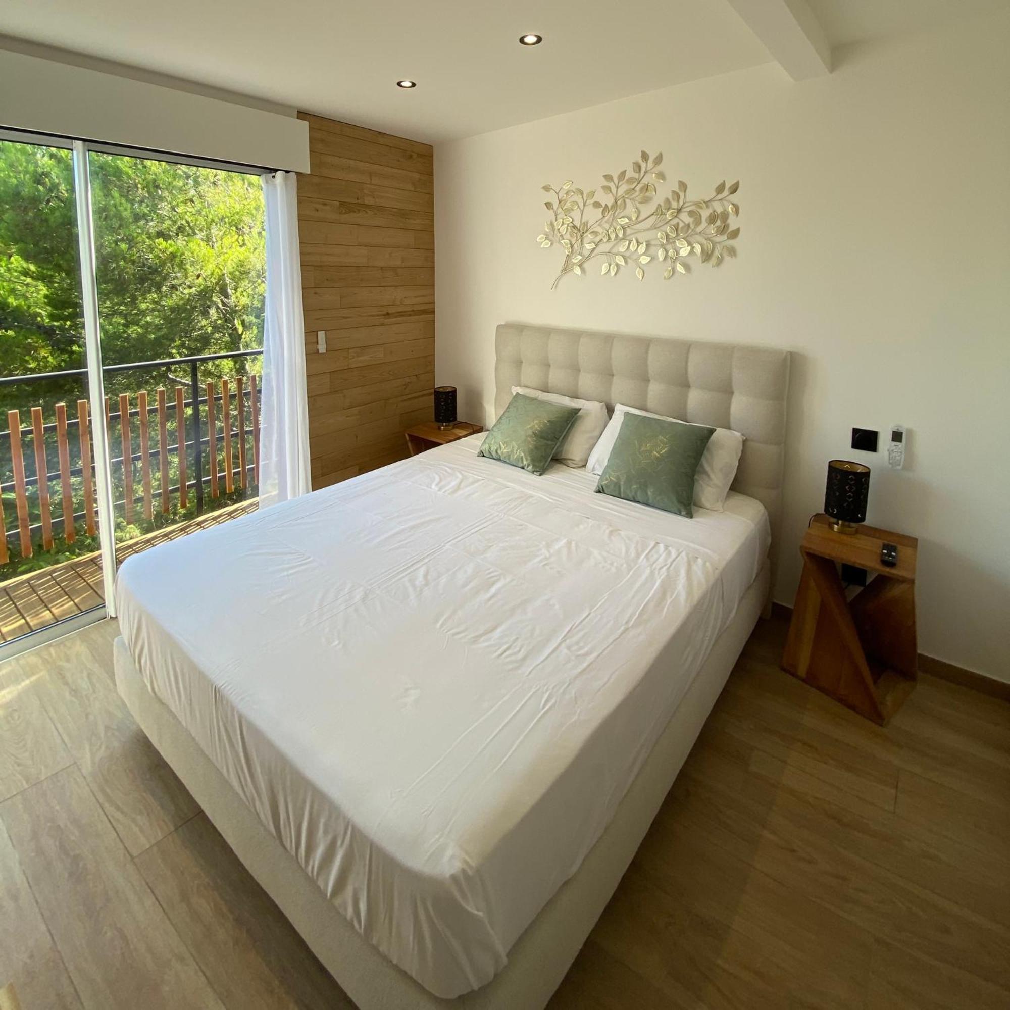 Villa Les Jardins De L'Oustal Narbona Habitación foto